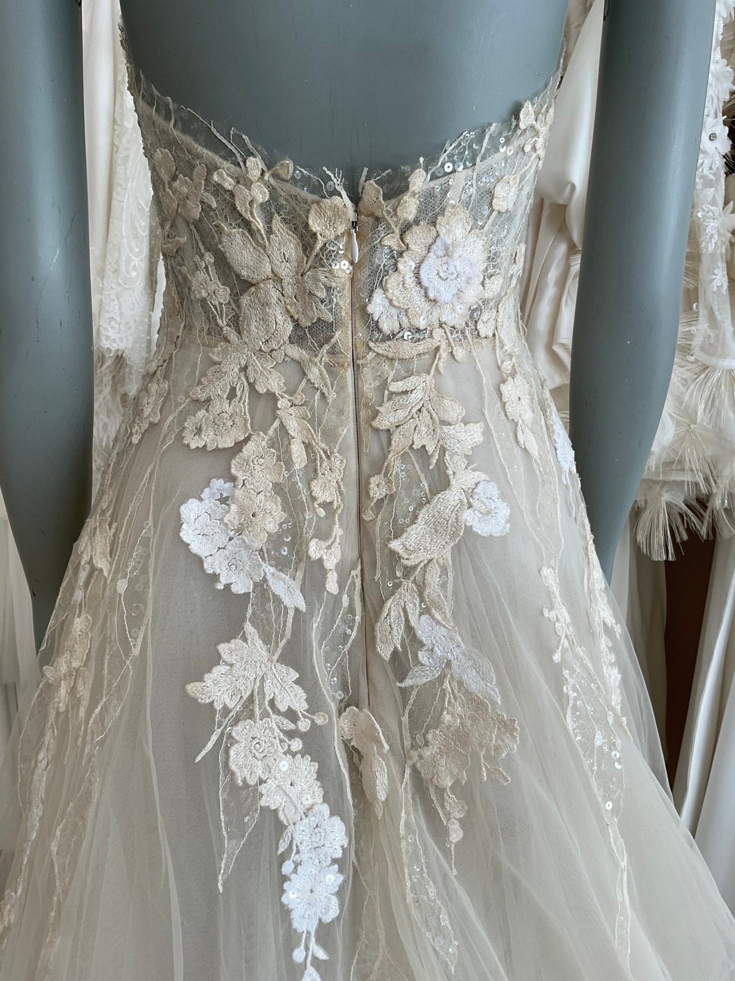 Mira Zwillinger - Mila (2)Wedding Dresses4