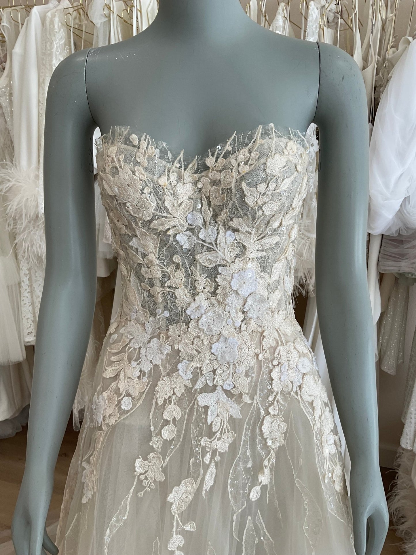 Mira Zwillinger - Mila (2)Wedding Dresses4