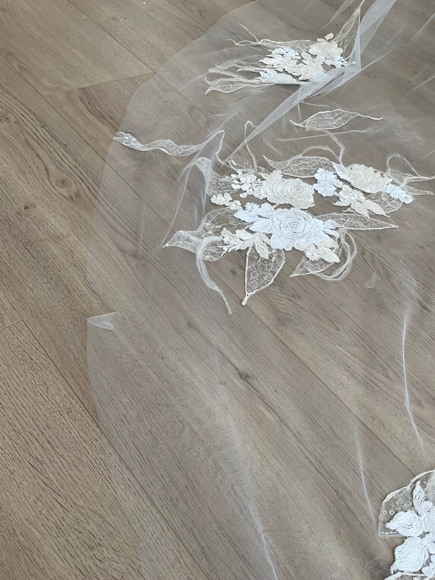 Mira Zwillinger - Mila veilBridal VeilsIvory