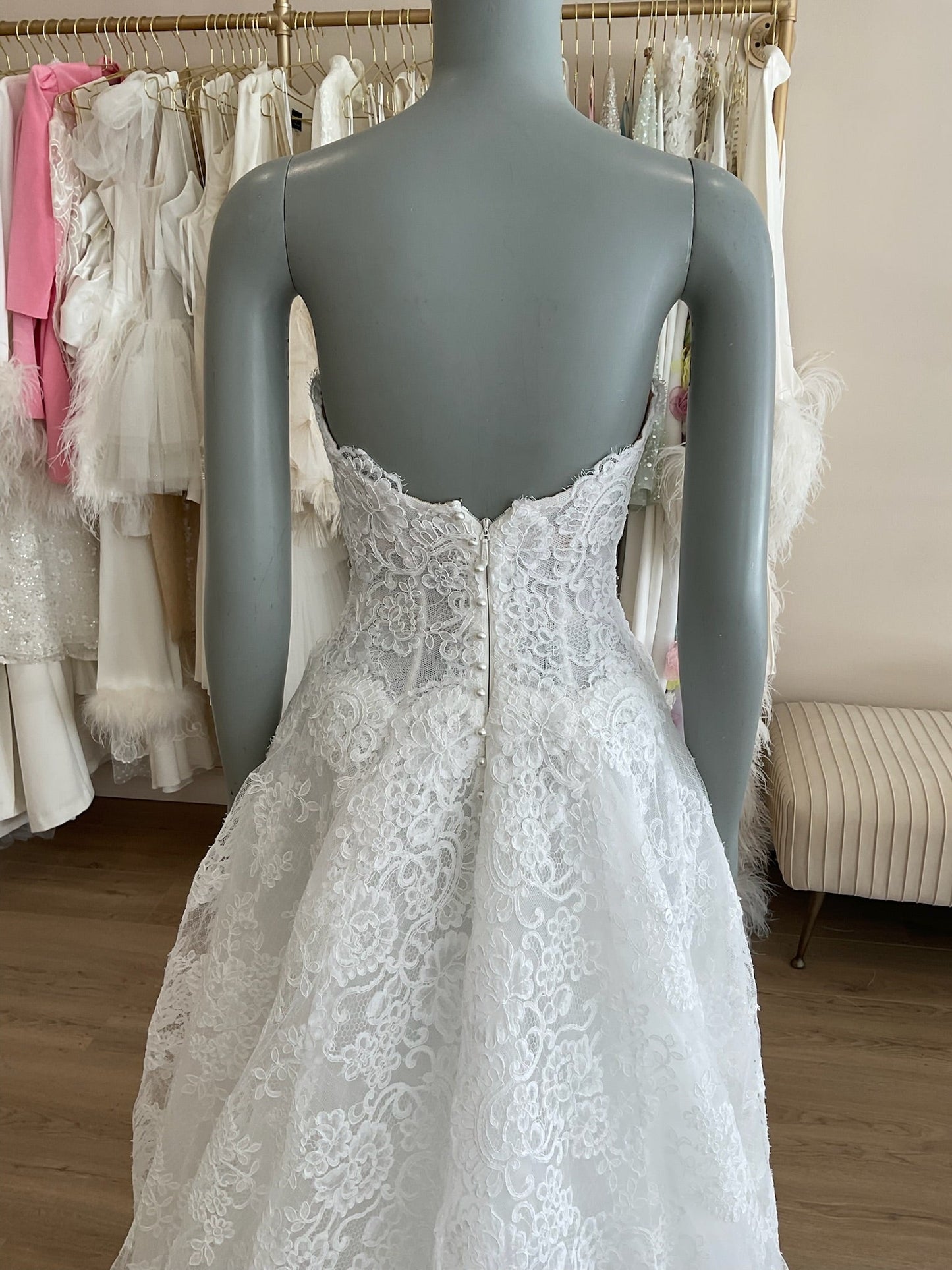 Monique Lhuillier - Fleur di Lis (2) w/veilWedding Dresses2