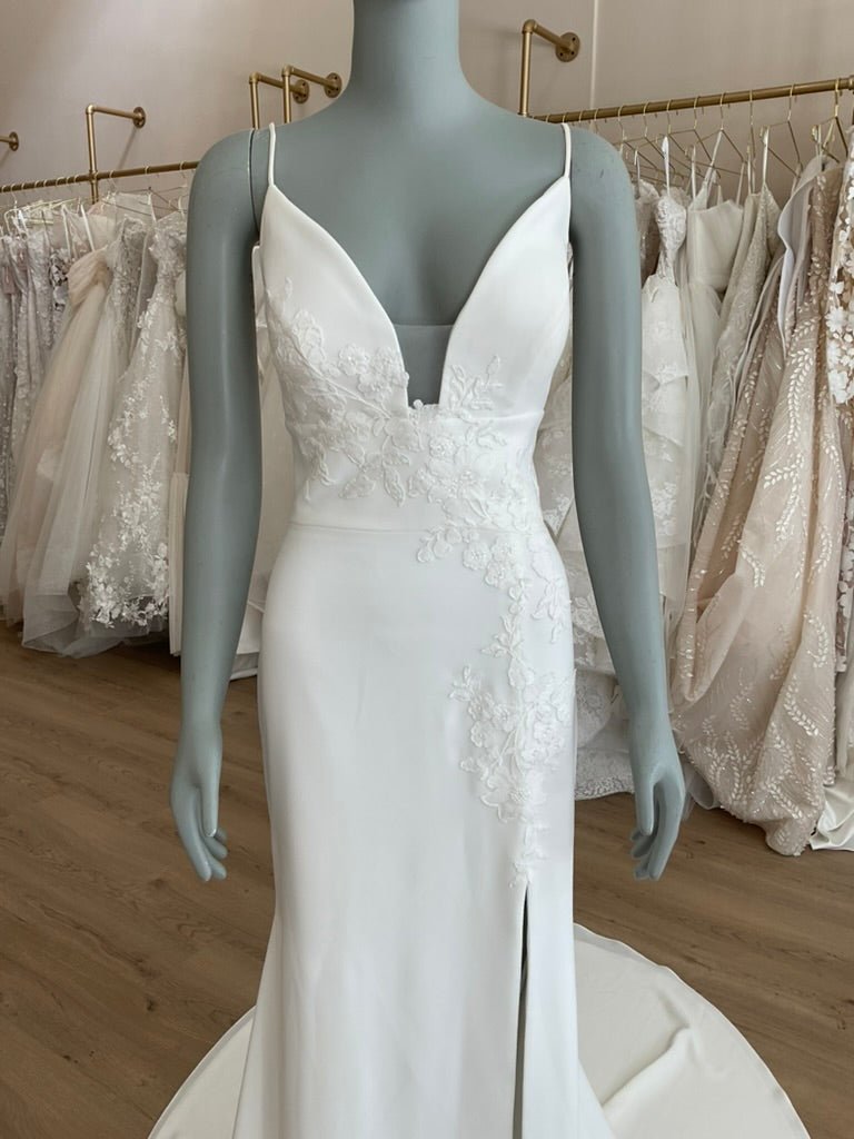 Paloma Blanca - 5011 (12)Wedding Dresses12