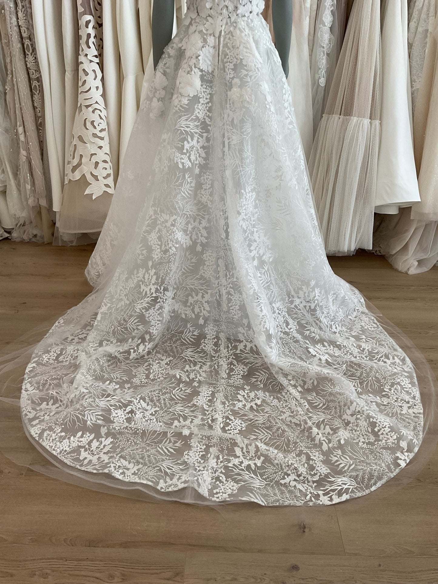 Reem Acra - Feelings Gown w/ Bolero (12)Wedding Dresses12