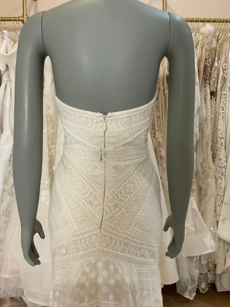Rue de Seine - Knoxville (6)Wedding Dresses6