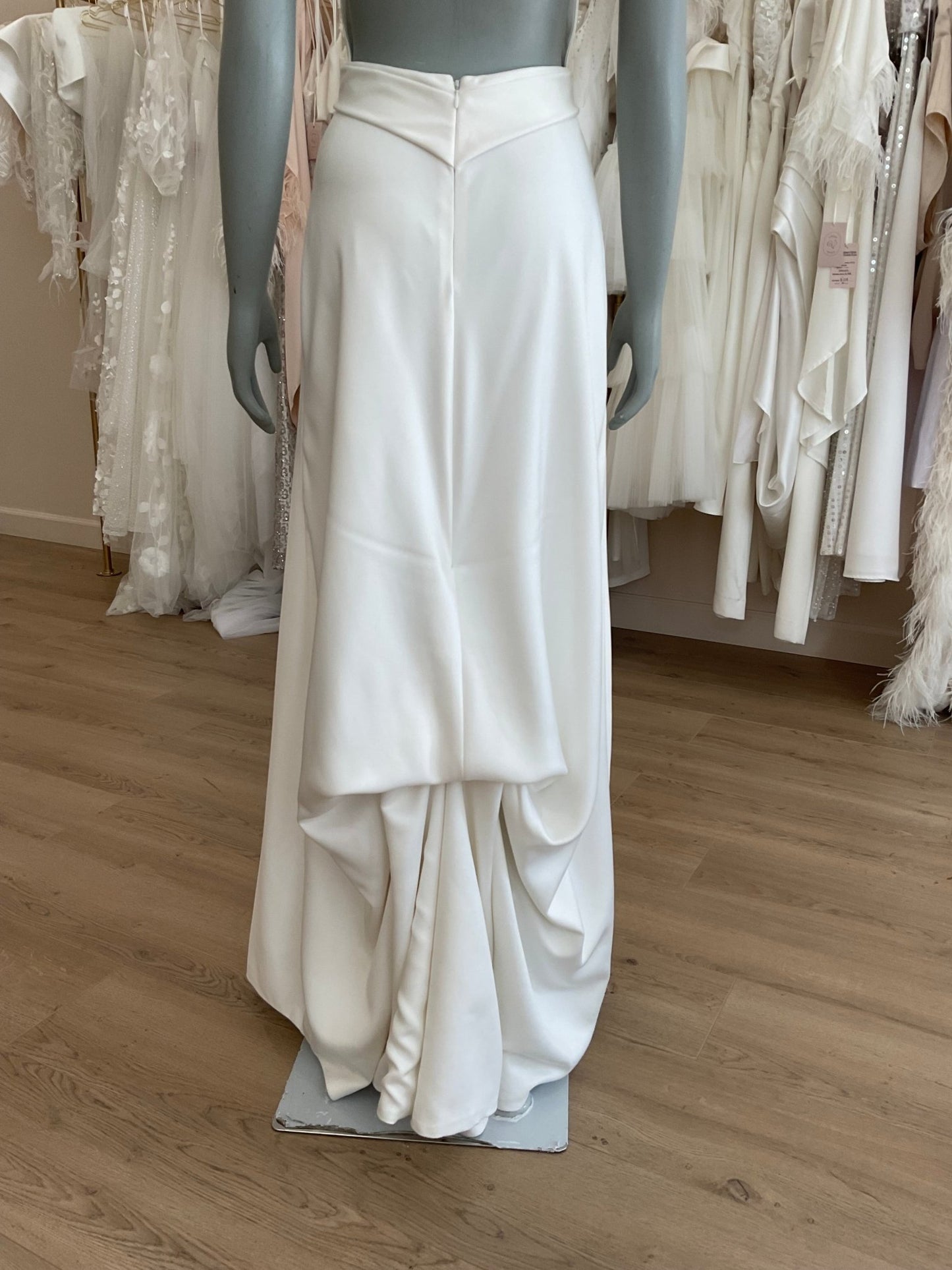SOLD Eva Lendel - Rouge (6)Wedding DressesIvory