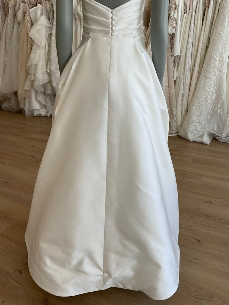 Suzanne Neville - Amethyst (8)Wedding Dresses8