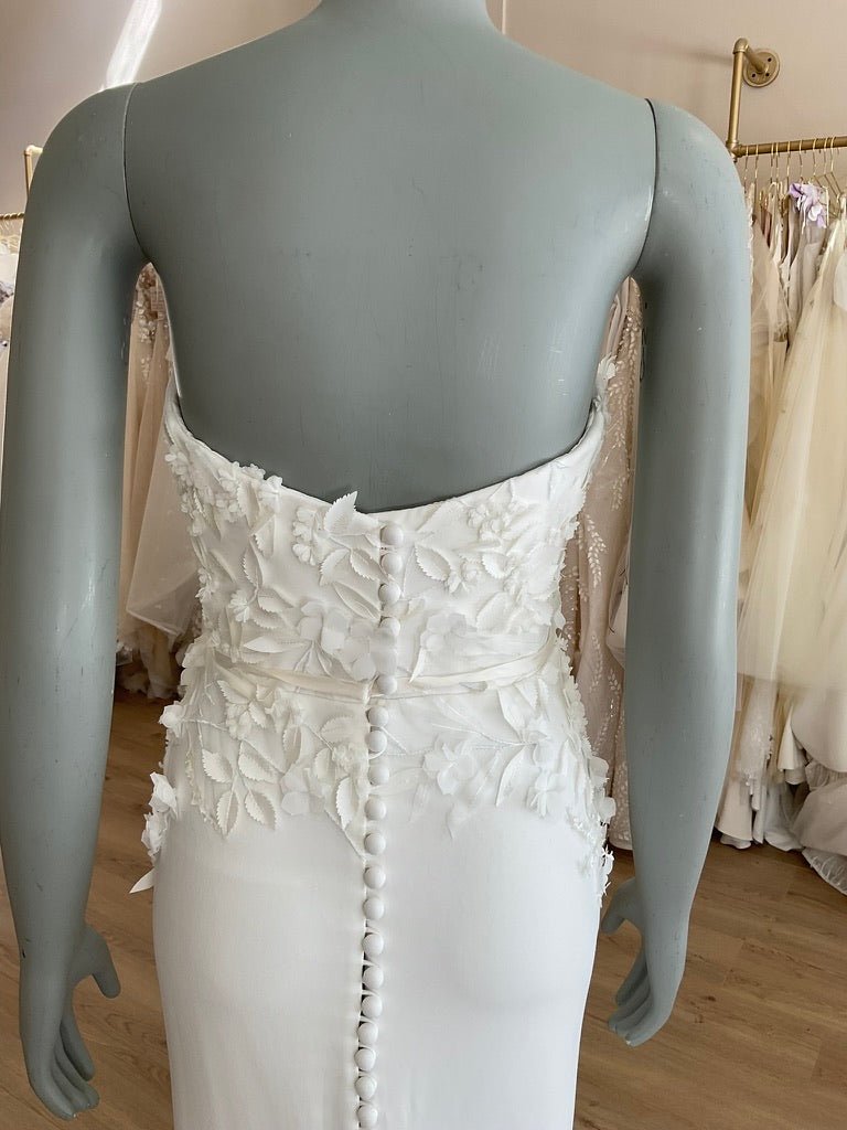 Suzanne Neville - Romance (modified) (8)Wedding Dresses8