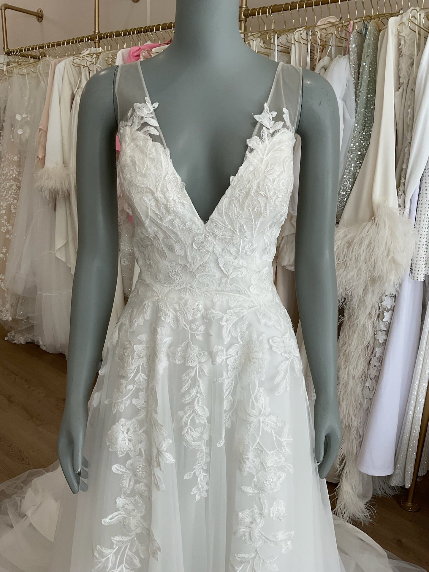 Tara Lauren - Flor (8)Wedding Dresses8