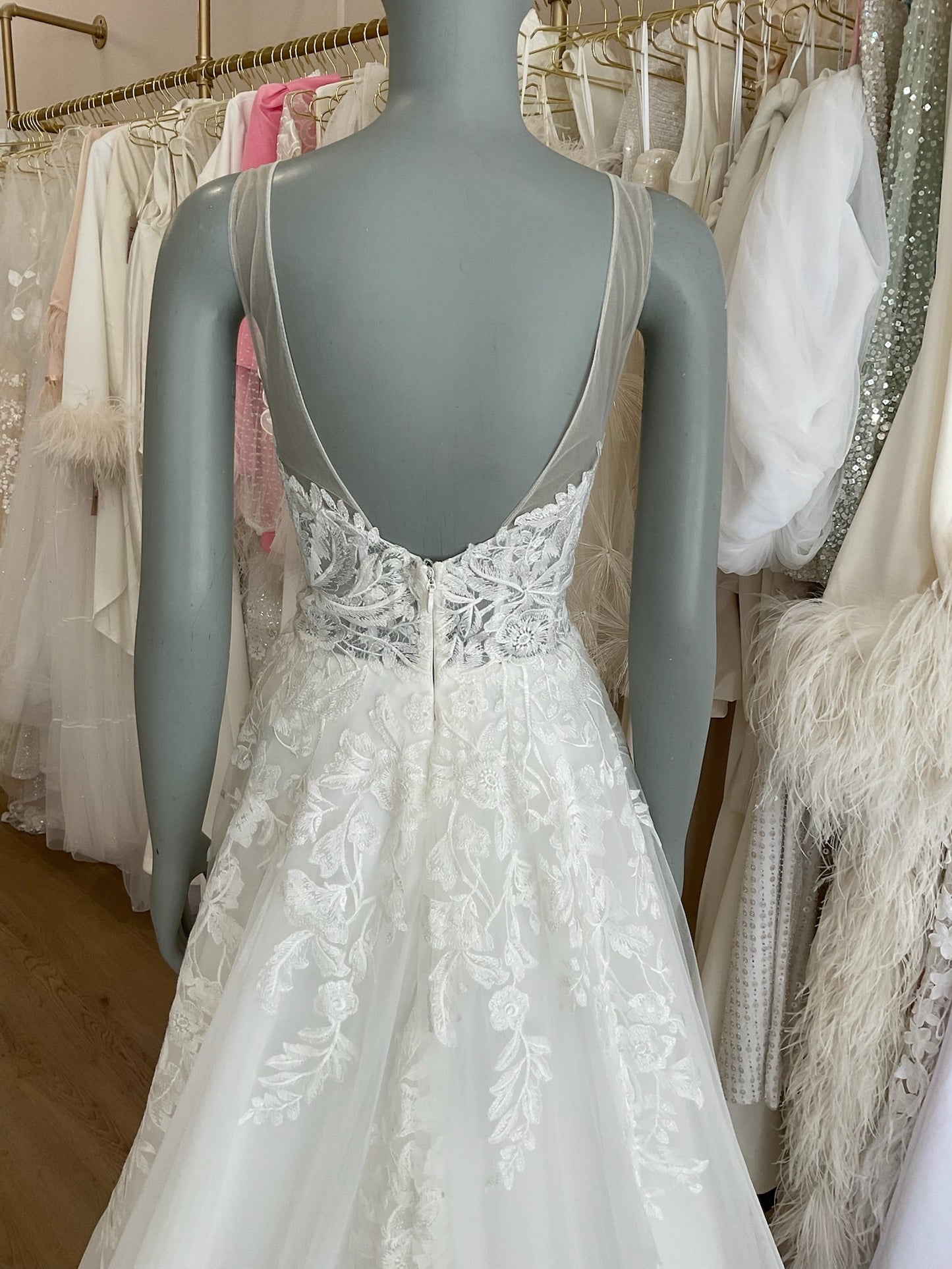 Tara Lauren - Flor (8)Wedding Dresses8