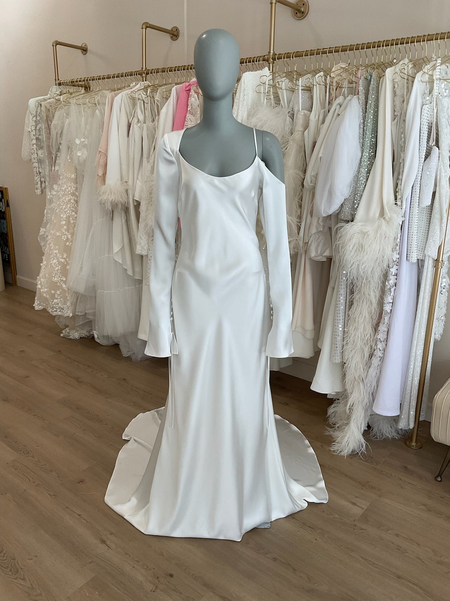 Tara Lauren - Swan (8)Wedding Dresses8