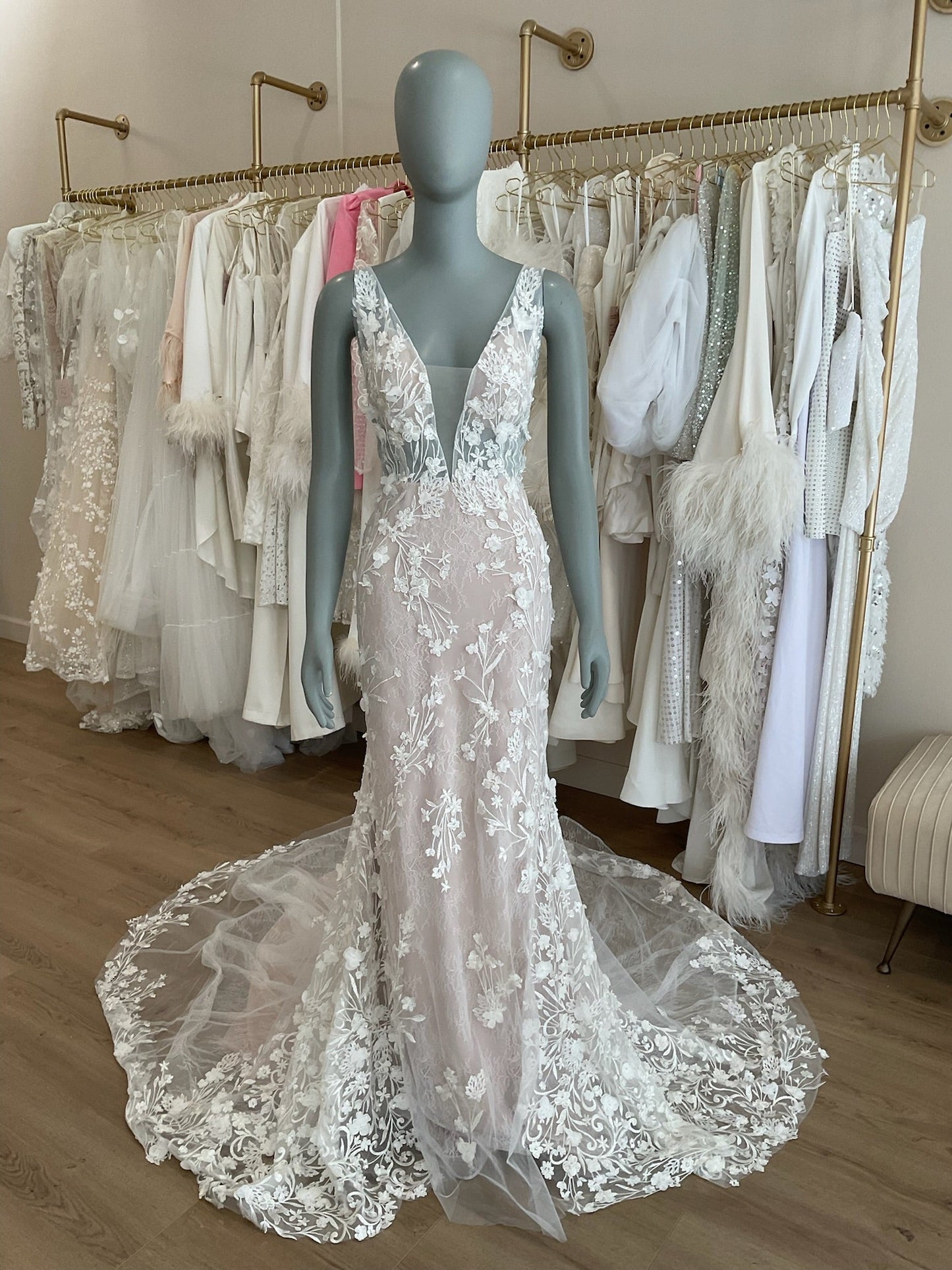 Tara Lauren - Yarrow (14)Wedding Dresses14