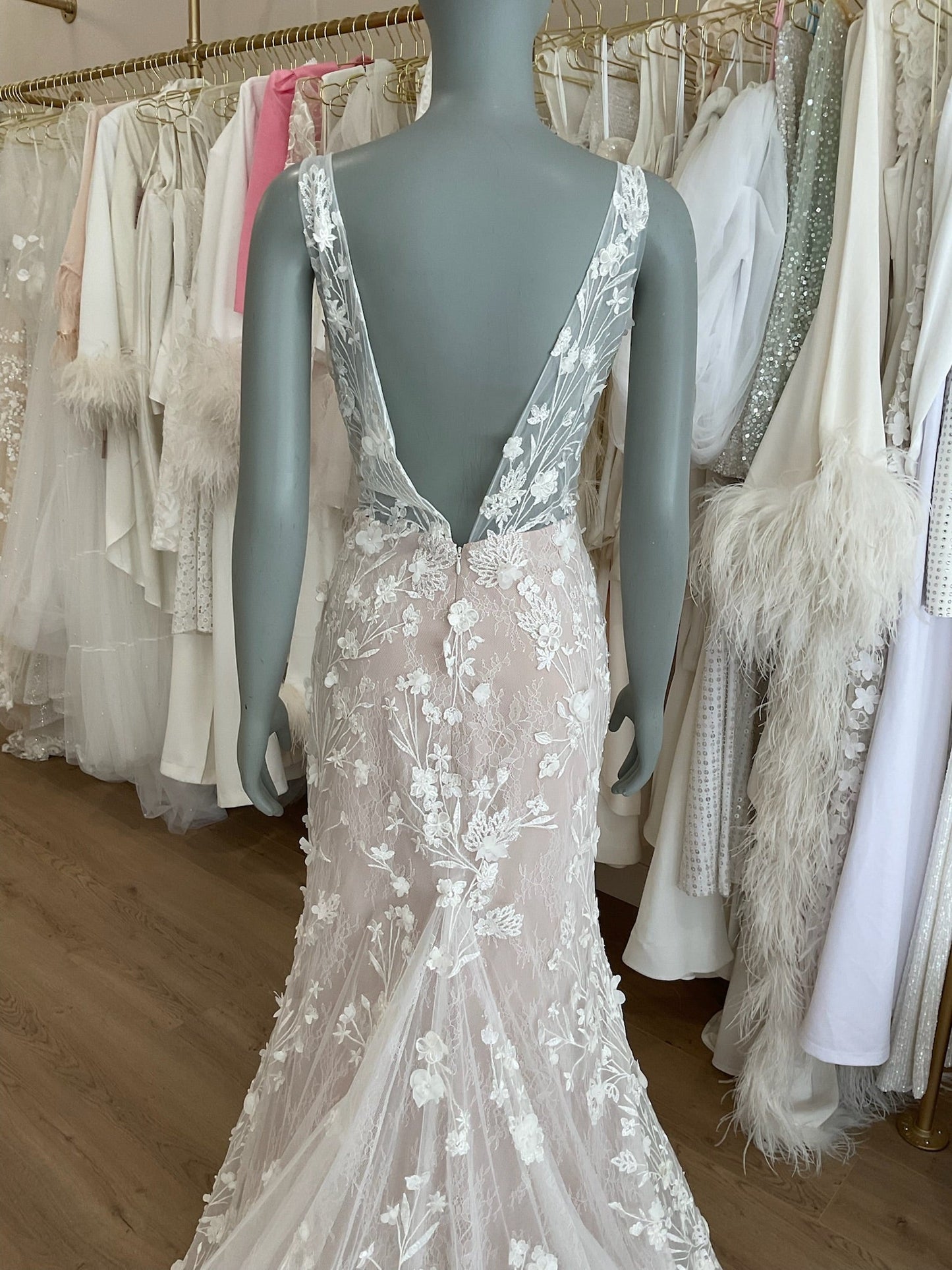 Tara Lauren - Yarrow (14)Wedding Dresses14