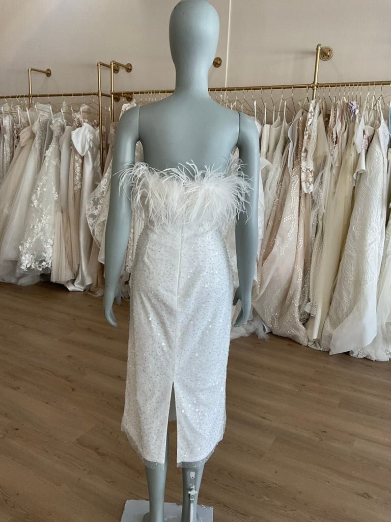 Untamed Petals - Marissa (10)Bridal EventsIvory