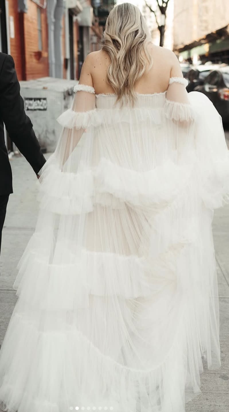 Vera Wang - Phillipa (14)Wedding Dresses14