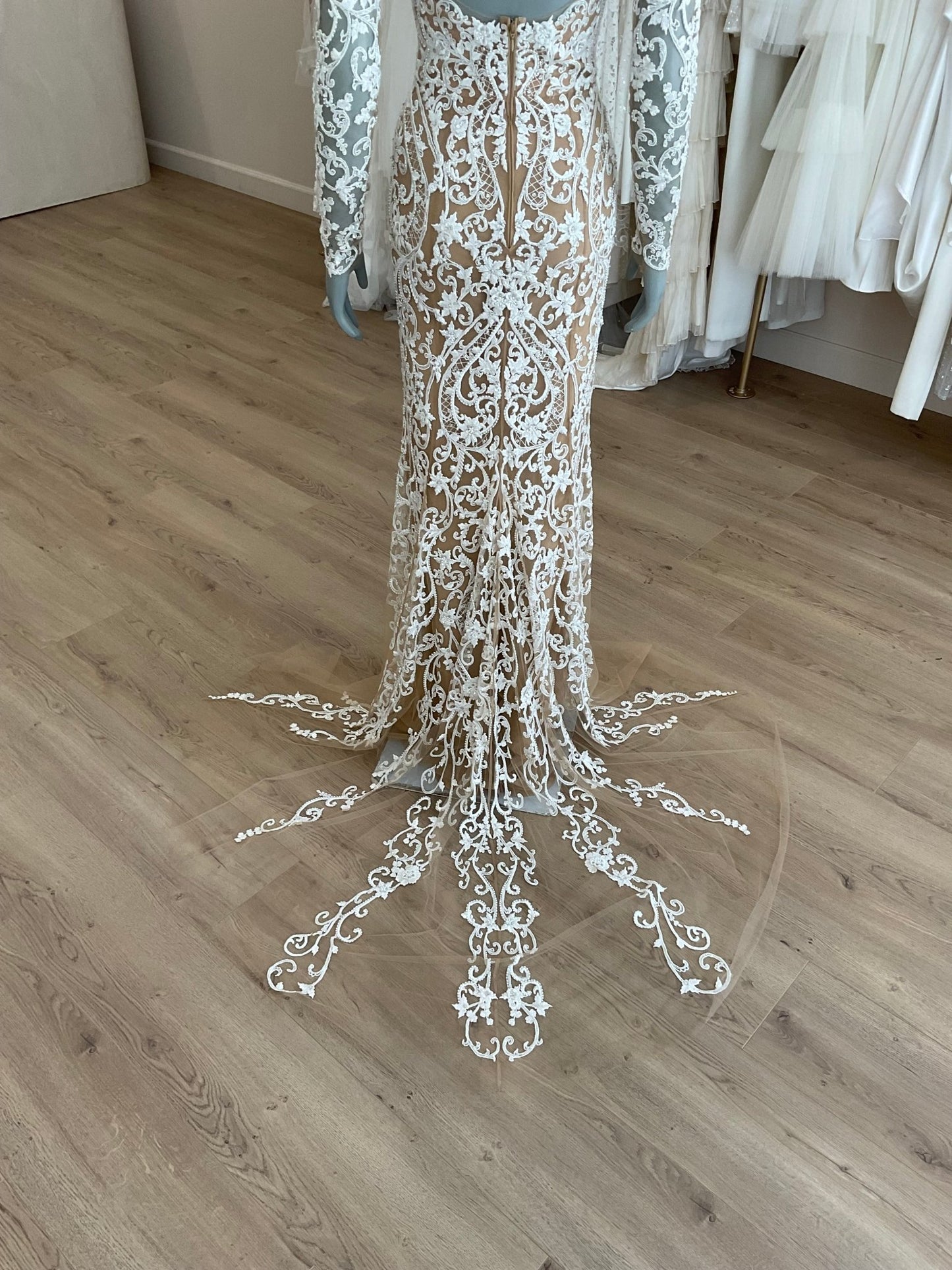 Zuhair Murad - Penny w/ overskirt & veil (4)Wedding Dresses4