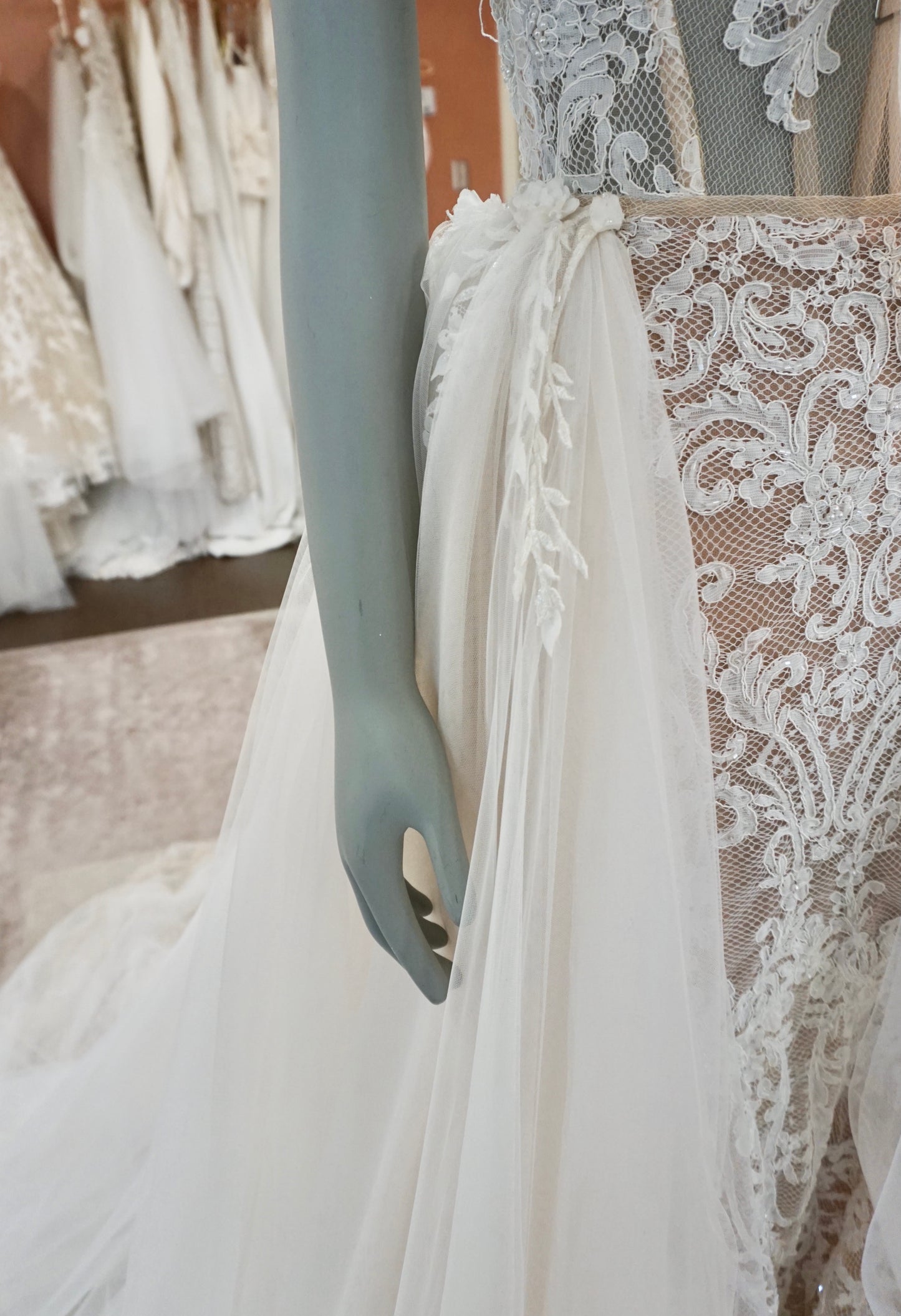 Berta - Full Overskirt