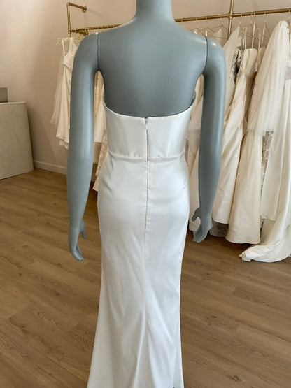 Eva Lendel - Lika w/Jess overskirt (4)