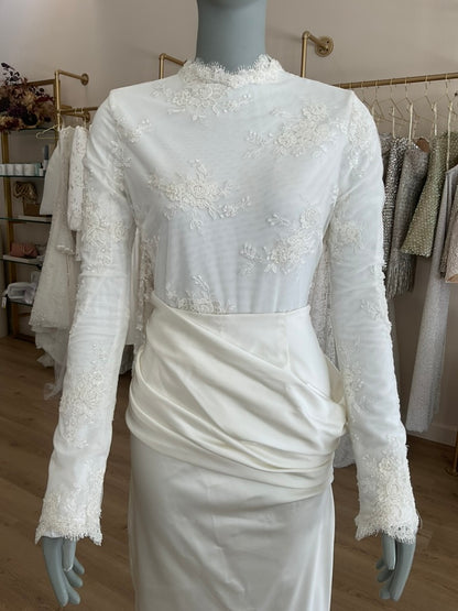 Sky Mor Bridal - Emily (8)