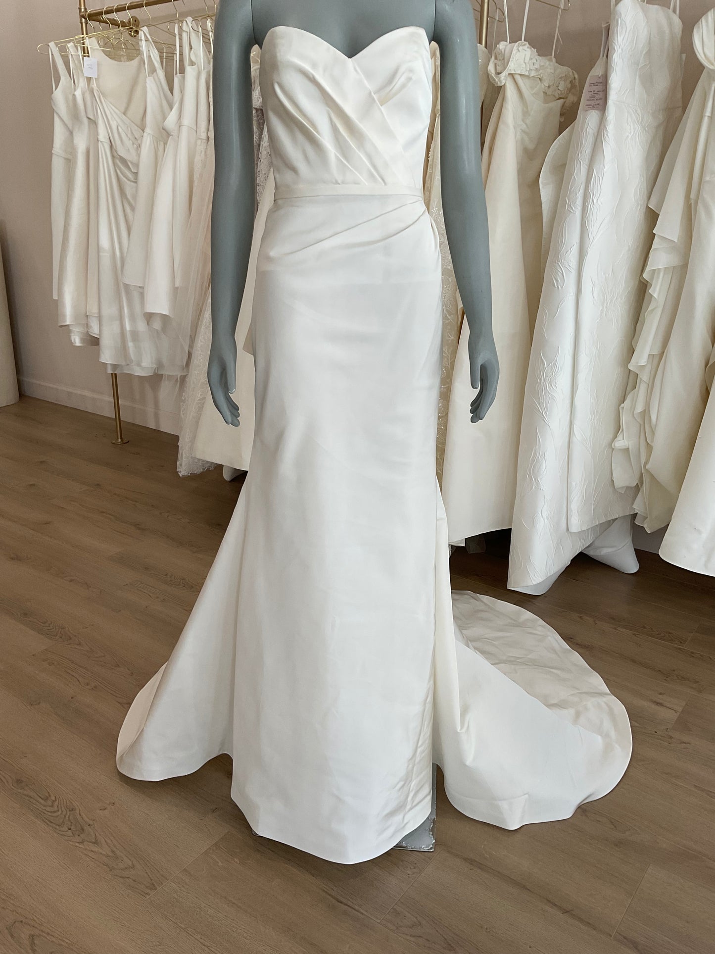 Amsale - Jamison (6)