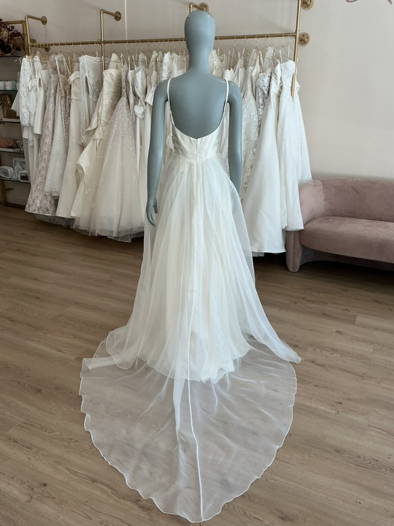 Leanne Marshall - Camilla Organza (6)