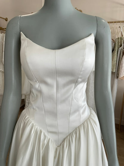 Sky Mor Bridal - Claire (4)