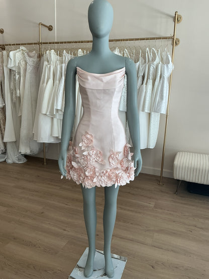 By Watters - Ornament (6)