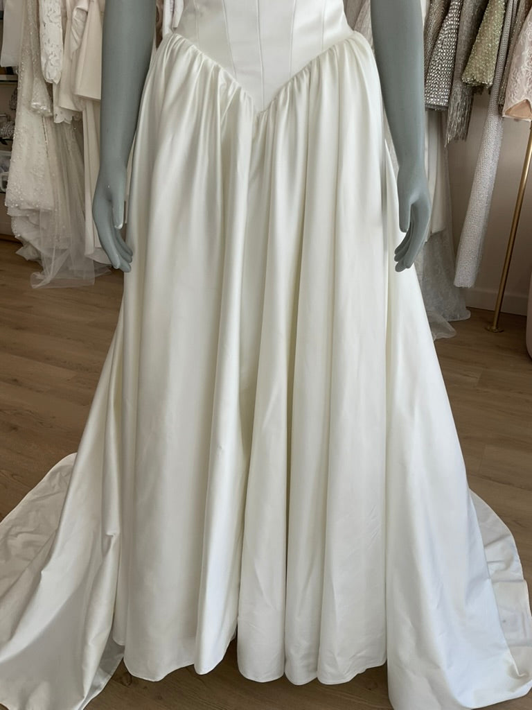 Sky Mor Bridal - Claire (4)