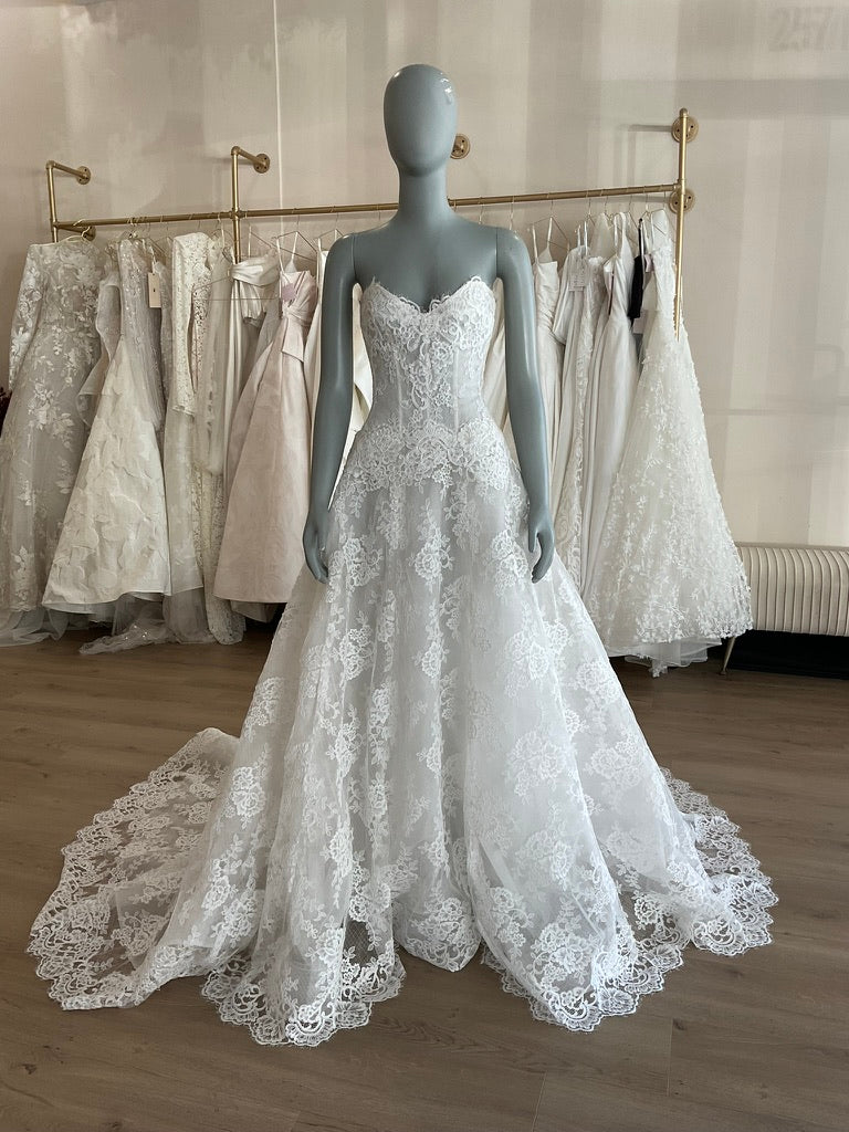 Monique Lhuillier - Fleur de Lis w/ jacket (8)