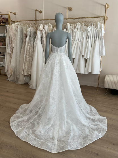 Monique Lhuillier  - Helena  (2)