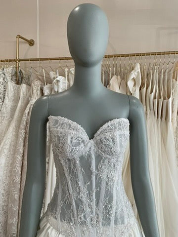 Sky Mor Bridal - Ariana (4)