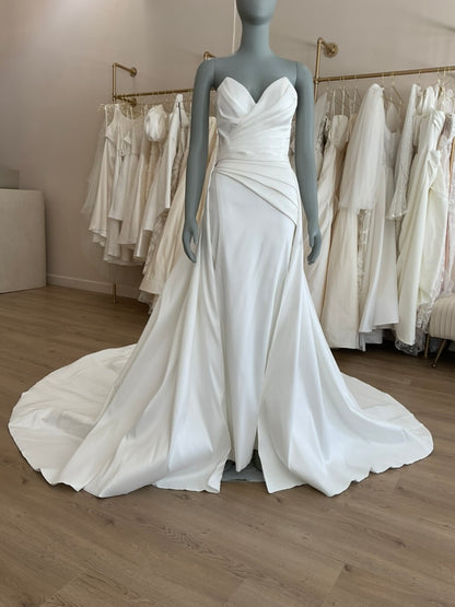 Eva Lendel - Lika w/Jess overskirt (4)