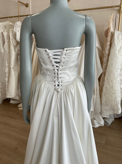 Sky Mor Bridal - Silk Basque Waist A-line (6)