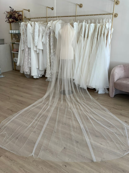 Galia Lahav - Raw Edge Veil (Cathedral)