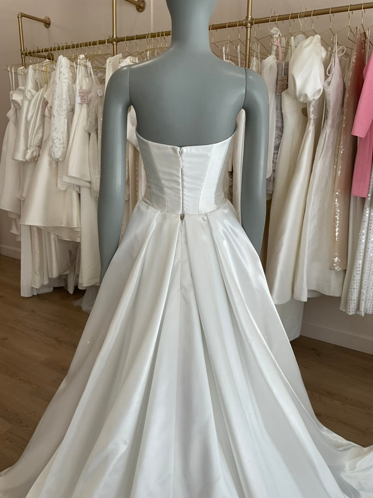 Galia Lahav - Marquise w/o flower   (4)