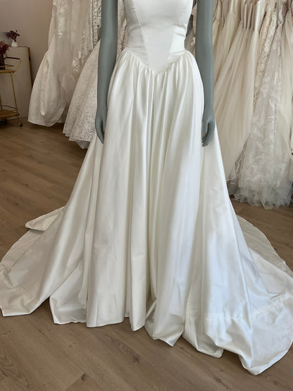 Sky Mor Bridal - Aiden (0)