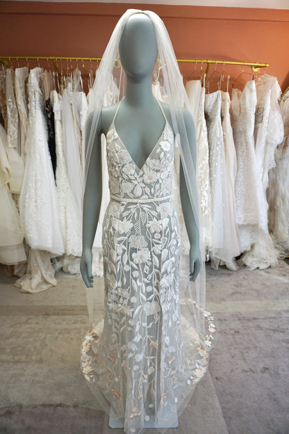 Hermoine De Paula - Wild Rose Veil