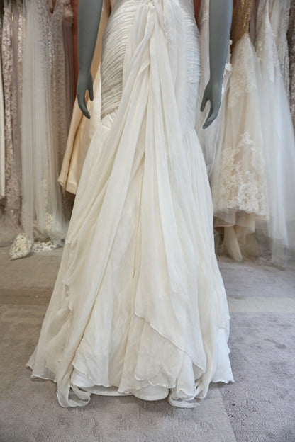 Anne Barge - AB 990