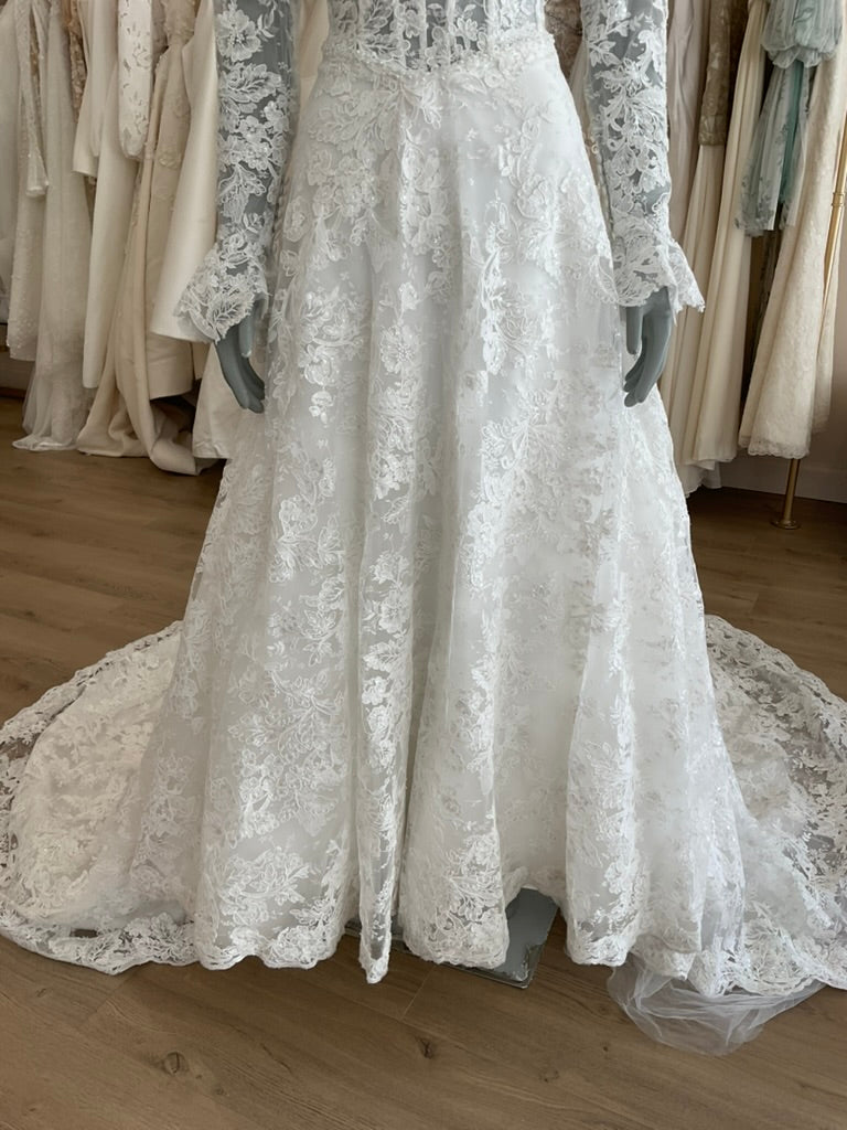 Jinza Couture - Custom Lace Ballgown (6)