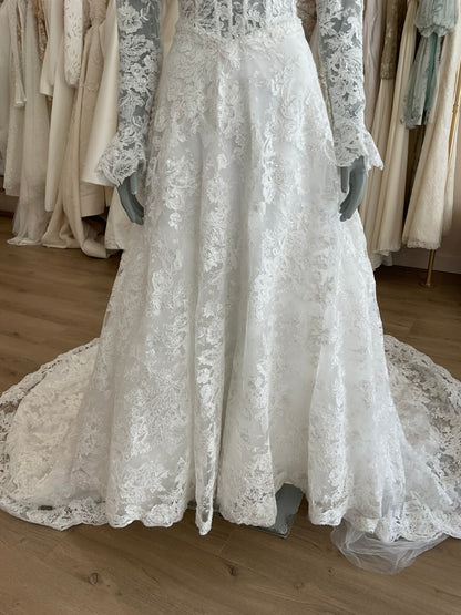 Jinza Couture - Custom Lace Ballgown (6)