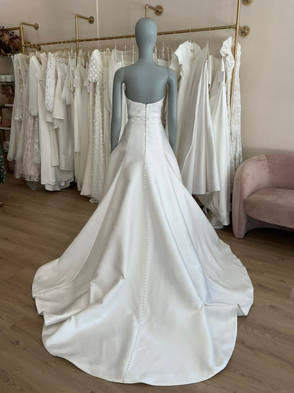 Bliss by Monique Lhuillier  - BL25203 (12)