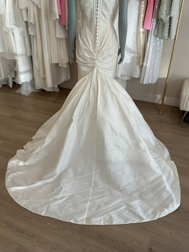 Sarah Whitworth - Vintage Mermaid w/veil (8)