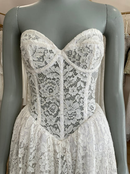 Sky Mor Bridal - April (2)