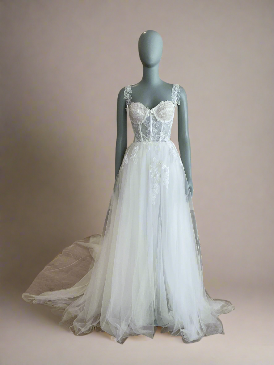 Tara Lauren - Layla (8)