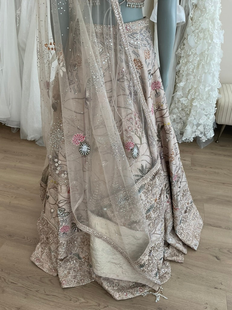 Kynah - Matsya Vintage Udaibagh Lehenga Set (6)