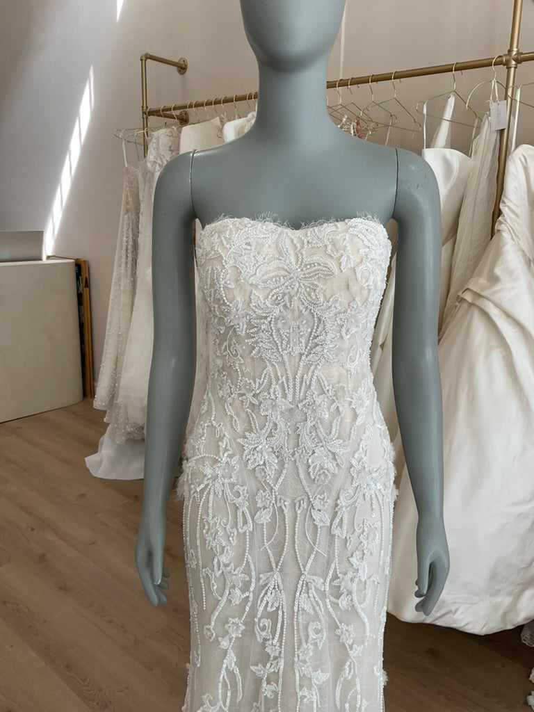Monique Lhuillier - Charmaine (8)