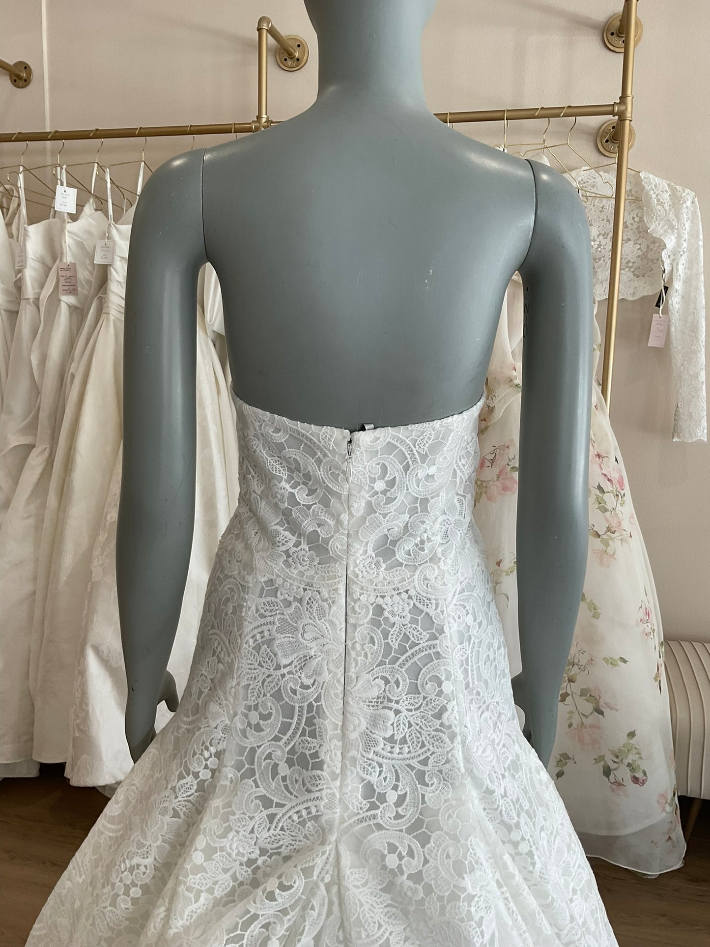 Bliss by Monique Lhuillier - BL 25 - 103 (10)