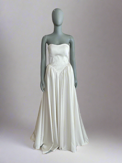 Sky Mor Bridal - Silk Basque Waist A-line (6)