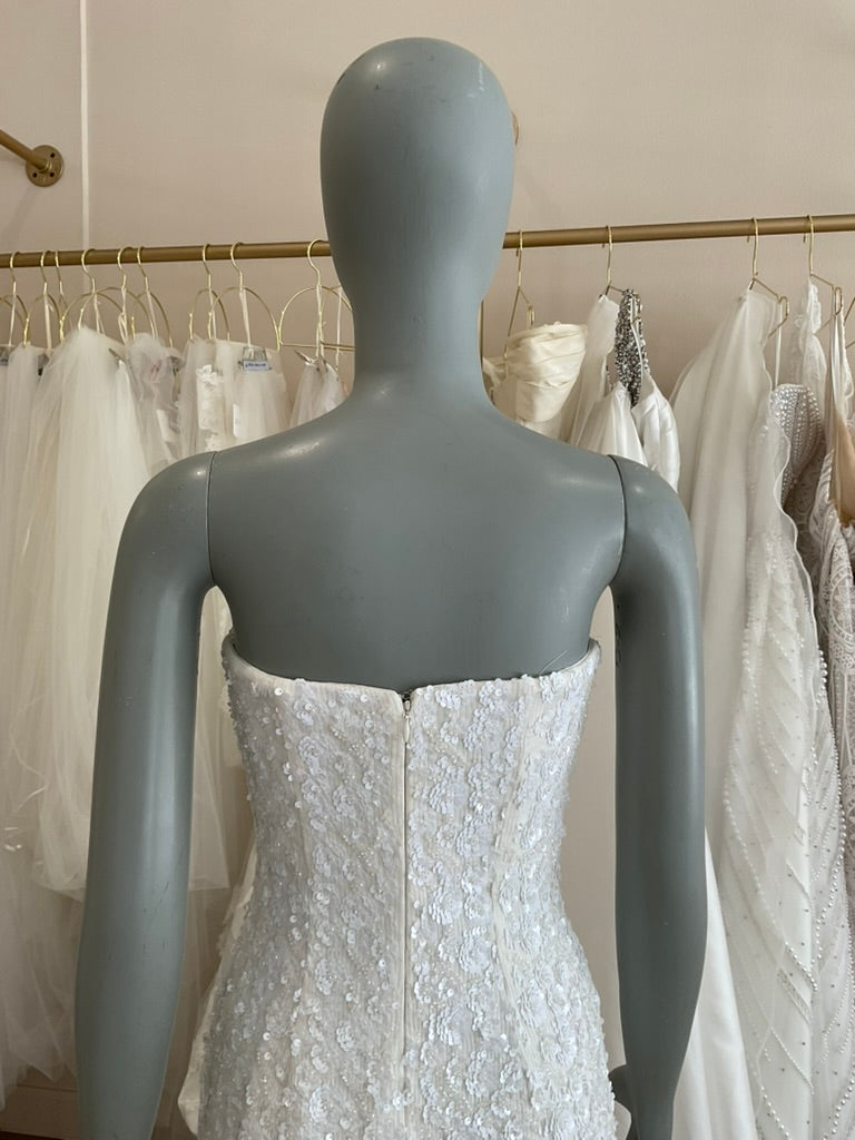 Simkahi - Savia Strapless Embellished Gown (2)