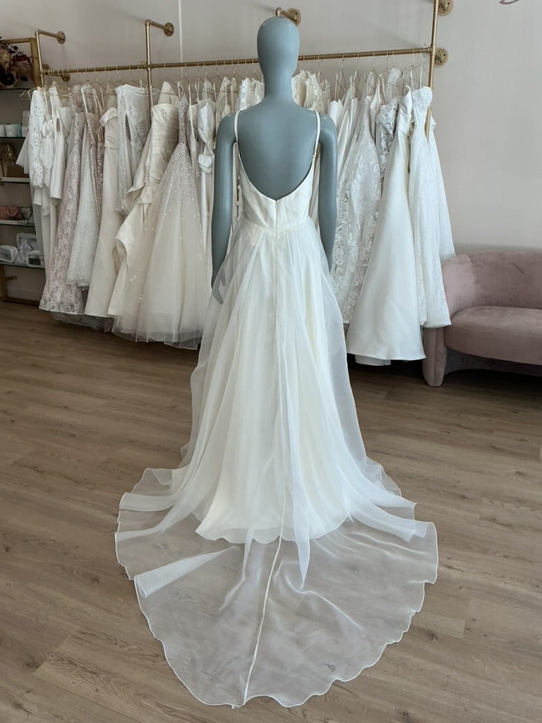 Leanne Marshall - Camilla Organza (12)