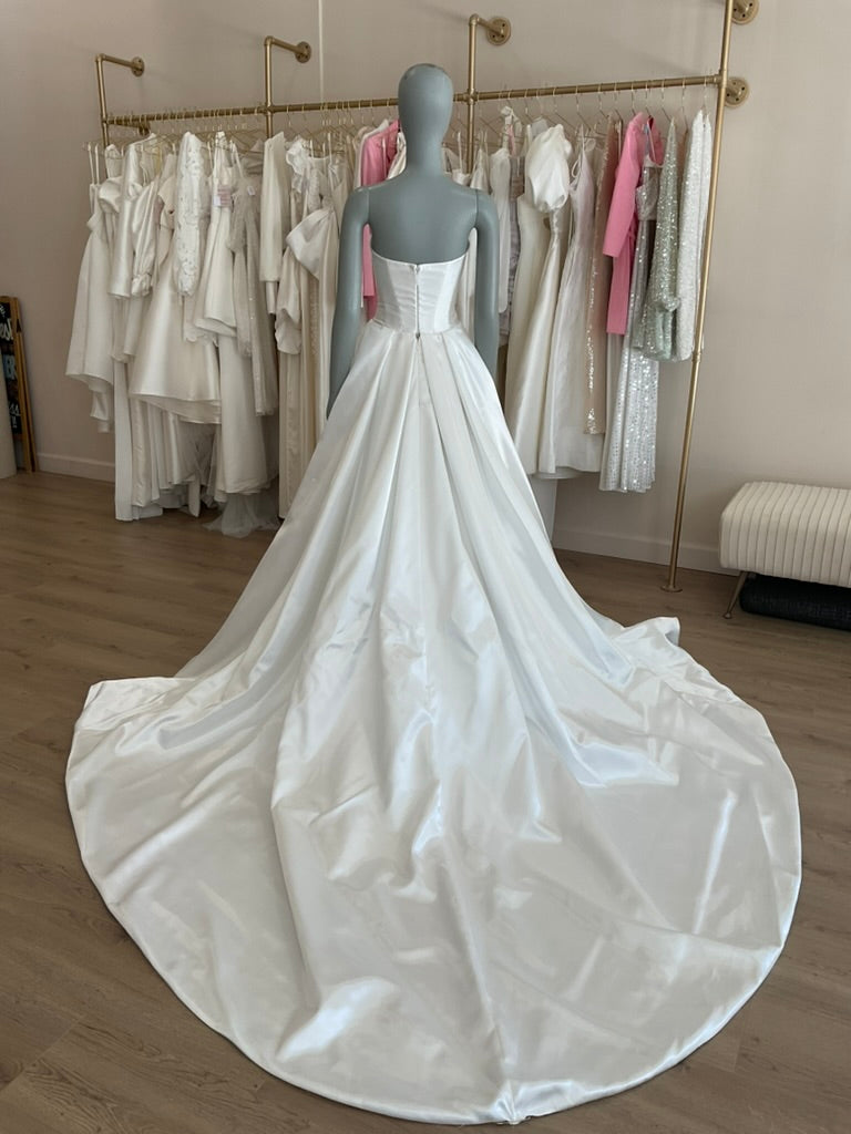 Galia Lahav - Marquise w/o flower   (4)