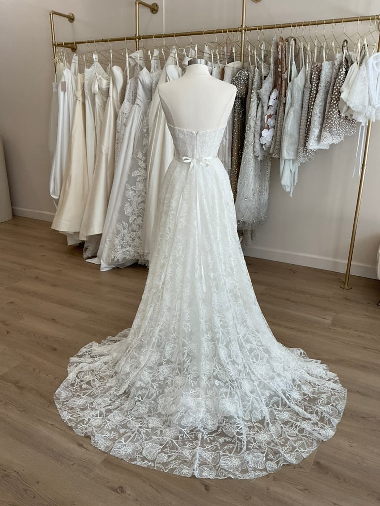 Amsale - Eloise (14)